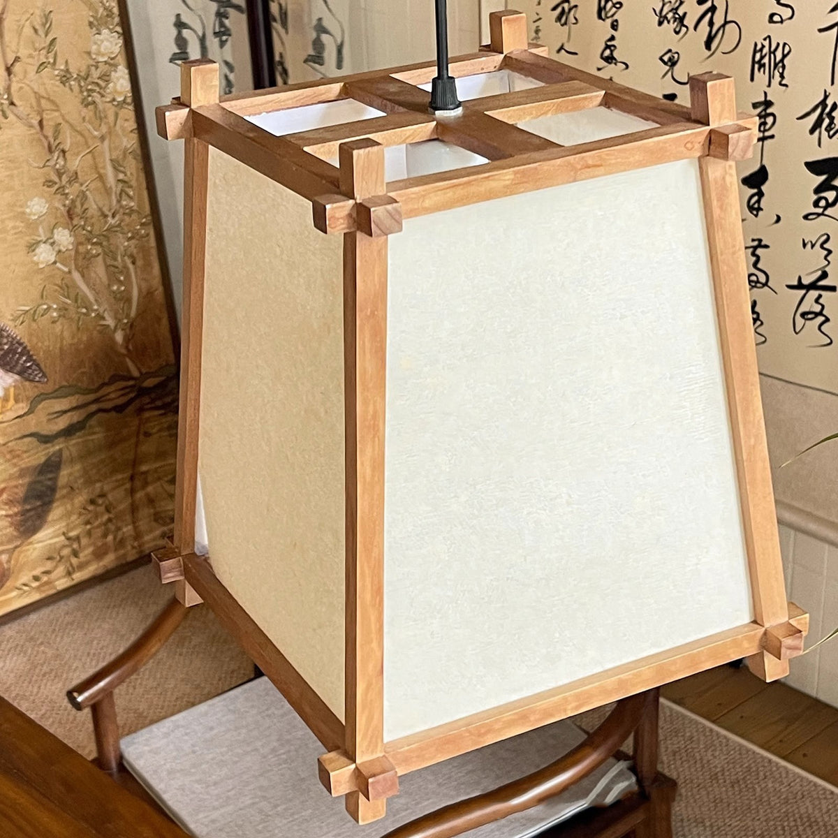 ペンダントライト 和紙 木製 和風 和モダン E26対応 1灯 北欧 天井照明 吊り下げ照明 和紙照明 木枠 シンプル 茶室 和室 ダイニング タタミ おしゃれ 引掛けシーリング ダクトレール対応