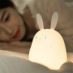 うさぎ型 USB 充電式 LED ナイトライト タッチ調光 & タイマー付き 授乳・子供用