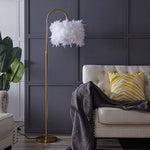フェザーフロアライト 北欧モダン スタンドライト 羽毛シェード LED対応 アーチ型フロアランプ ゴールドフレーム おしゃれ間接照明 寝室 リビング用