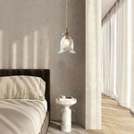 ペンダントライト 吊下げ灯 花びら 北欧 ガラス 木 1灯 E26 LED対応 モダン レトロ デザイン 天井照明 ダイニング 玄関 リビング トイレ 寝室 キッチン 食卓 可愛い 階段 グリーン クリア アンバー