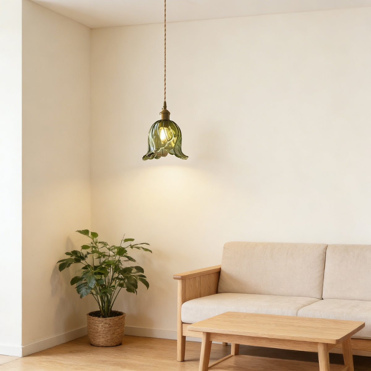 ペンダントライト 吊下げ灯 花びら 北欧 ガラス 木 1灯 E26 LED対応 モダン レトロ デザイン 天井照明 ダイニング 玄関 リビング トイレ 寝室 キッチン 食卓 可愛い 階段 グリーン クリア アンバー